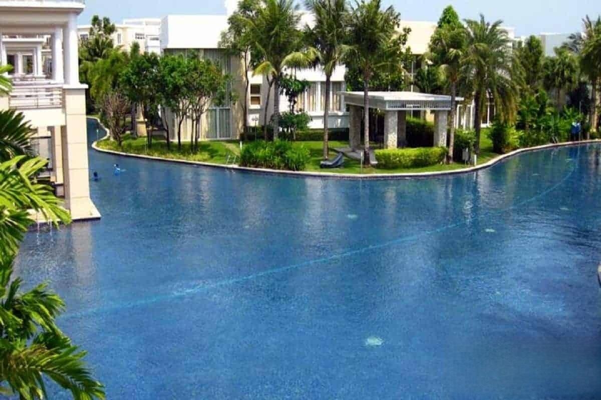 Spacious-Luxury-Condo-for-Sale-in-Hua-Hin-Close-to-Sheraton-Resort Spacious Luxury Condo for Sale in Hua Hin Close to Sheraton Resort