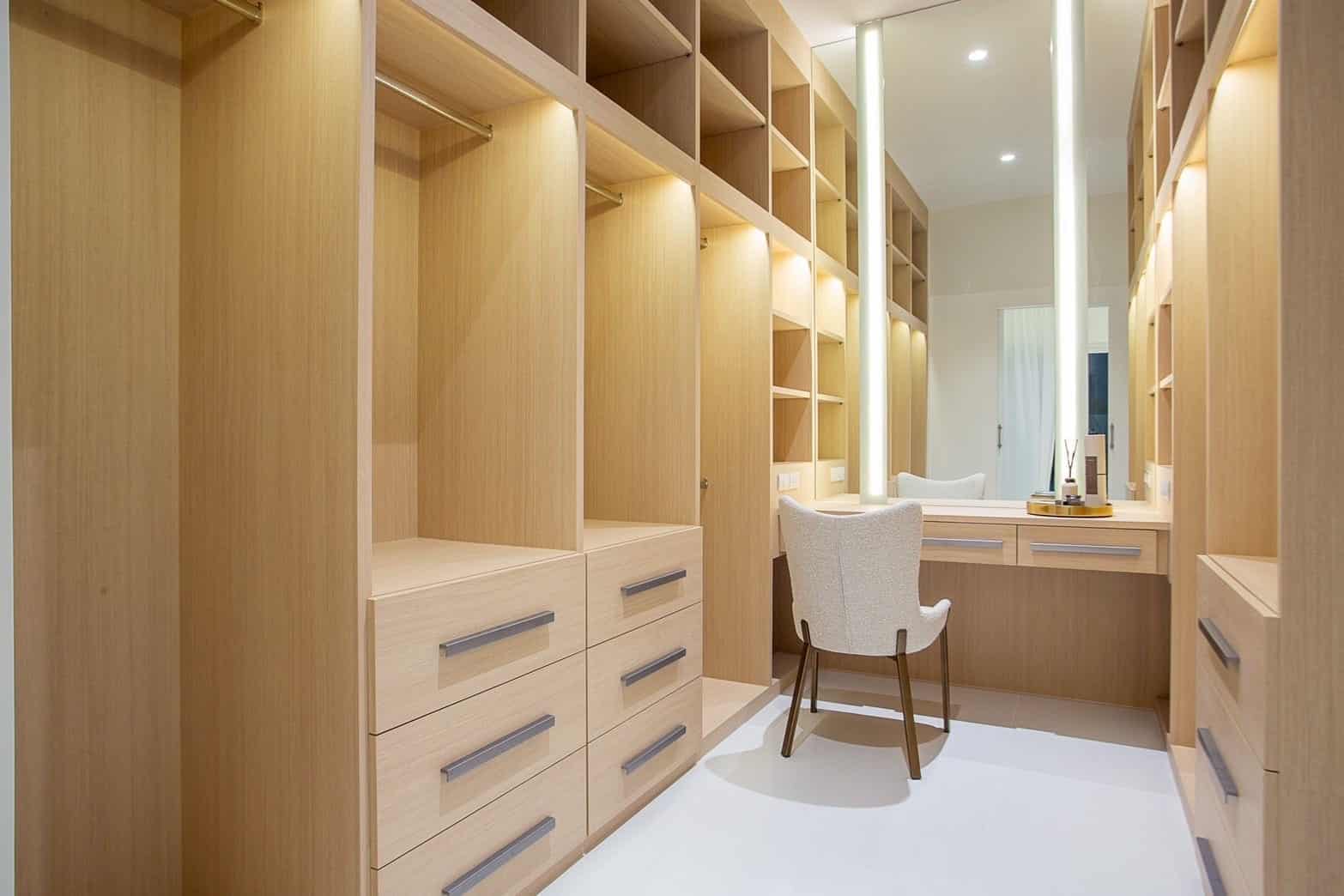 Baan Aria Development Pool Villa Hua Hin Luxury Property Sales Highlight