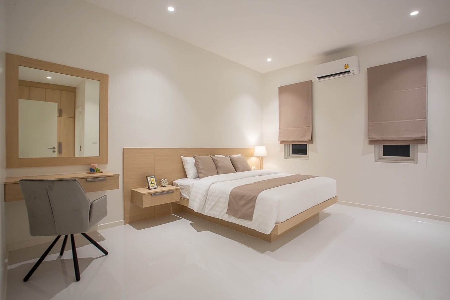 Hua Hin Luxury Property Sale Elegant Pool Villa Sales Opportunity