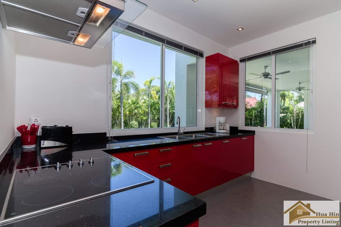 Unique Baan Ing Phu Estate