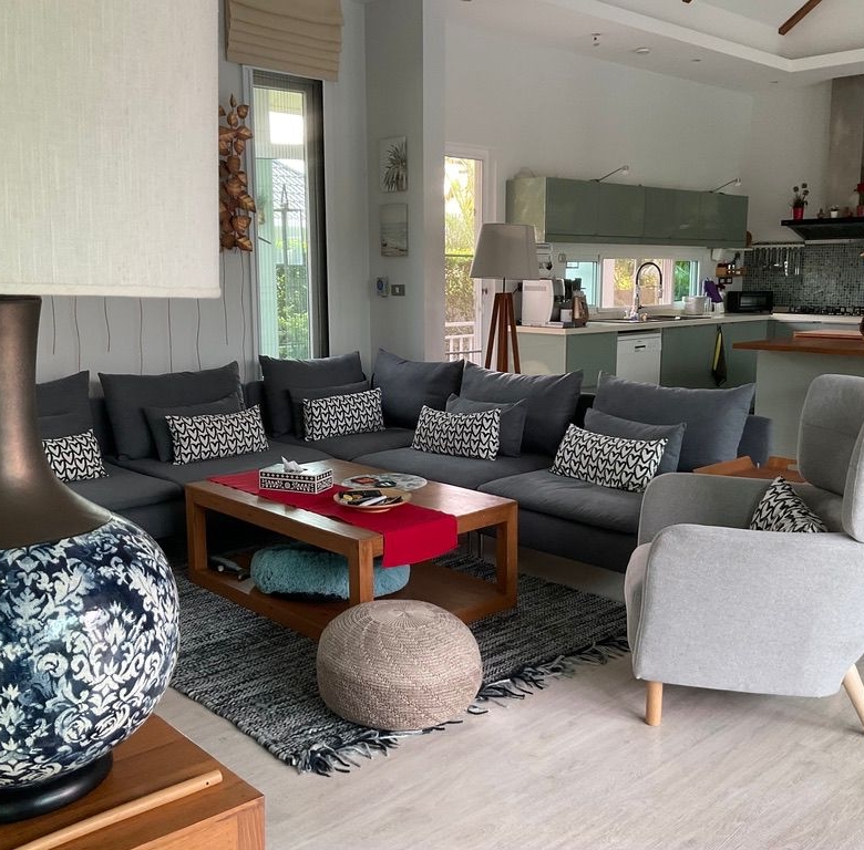 Splendid Pool Villa Sales Feature