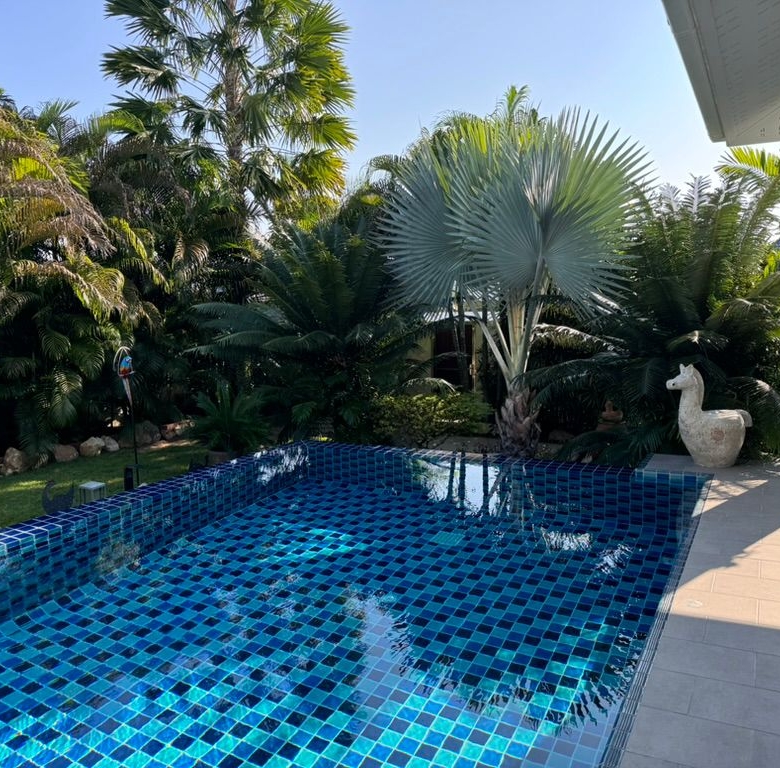 Gorgeous Pool Villa Sales Insight