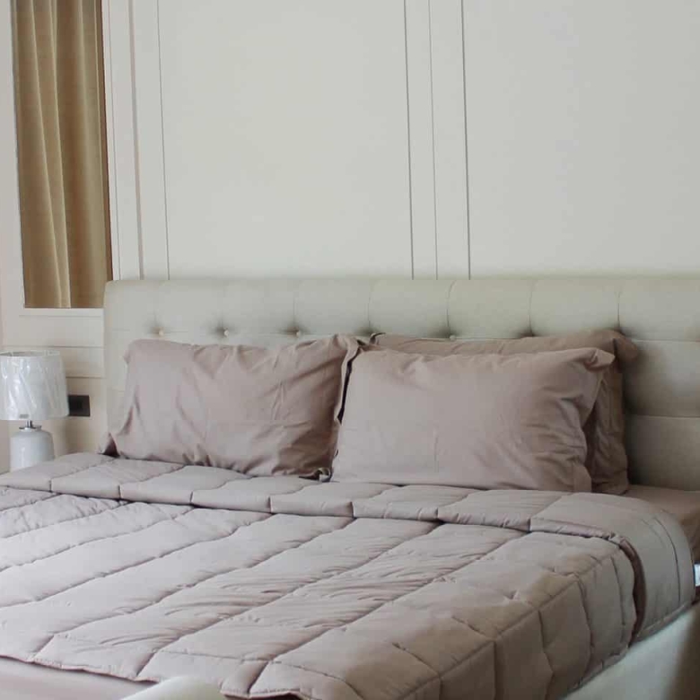 Elegant Home Mountain Panorama