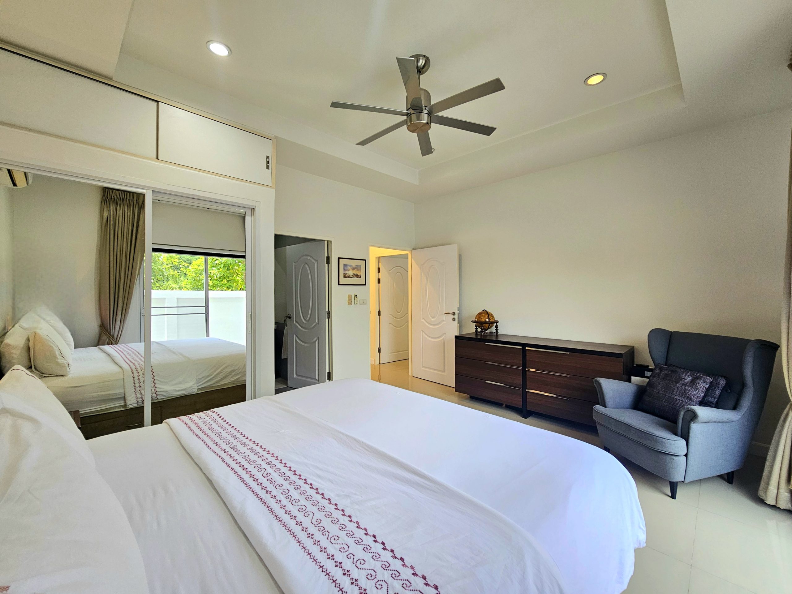 Yu Yen Hua Hin Villa Sales View