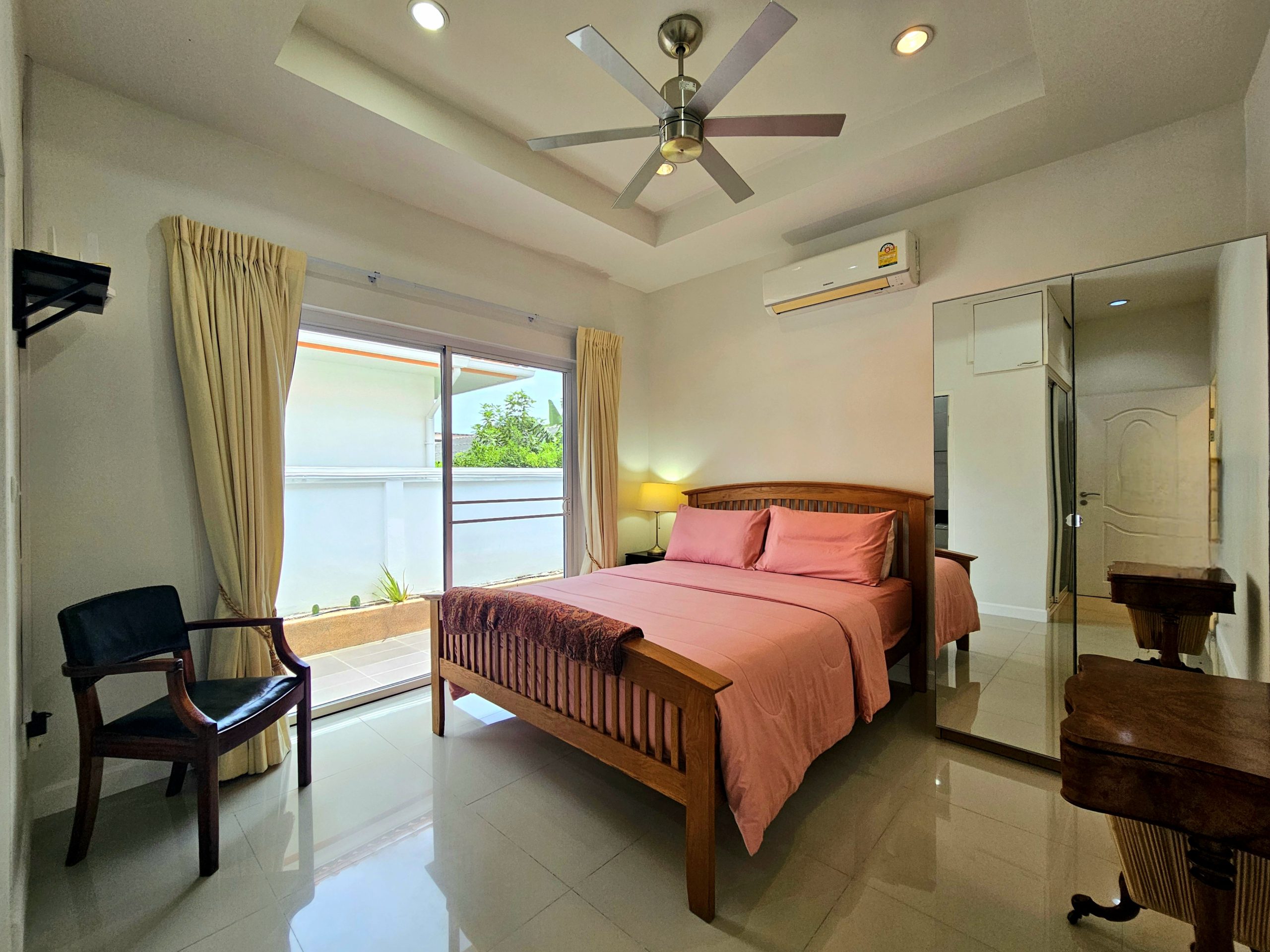 Baan Modern Pool Sales Wonder