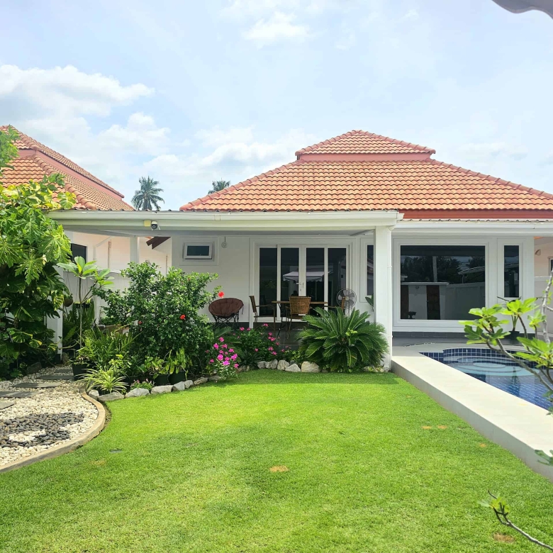 Baan Pool Villa Sales Charm