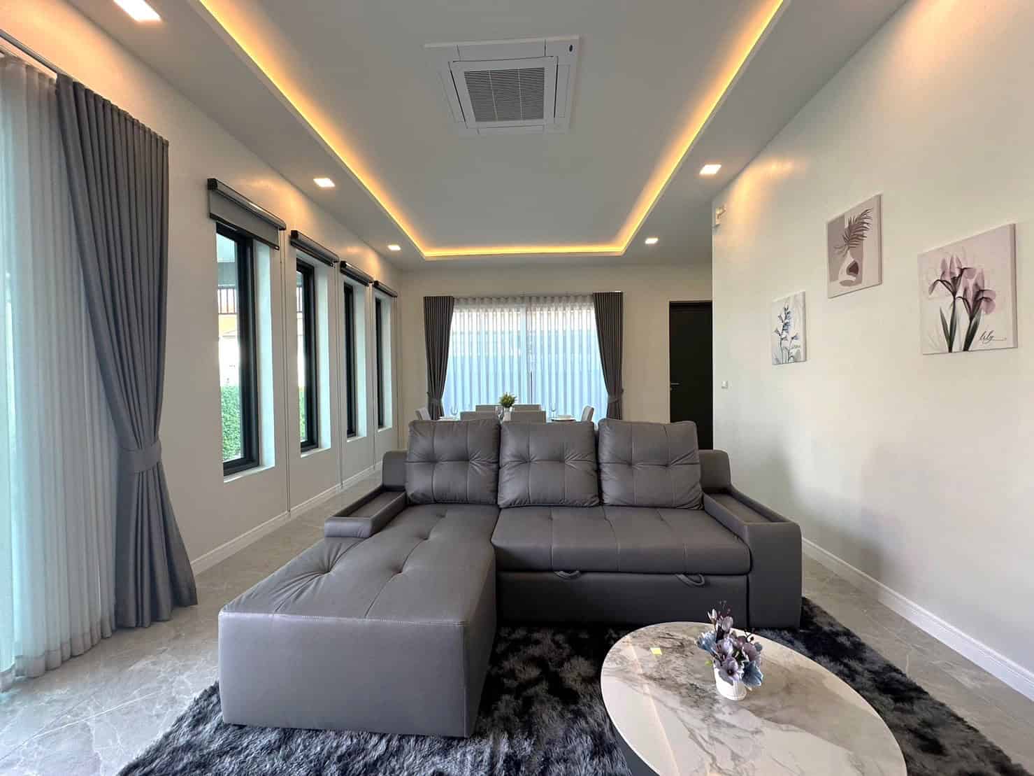 Stylish Balinese House Sales Available