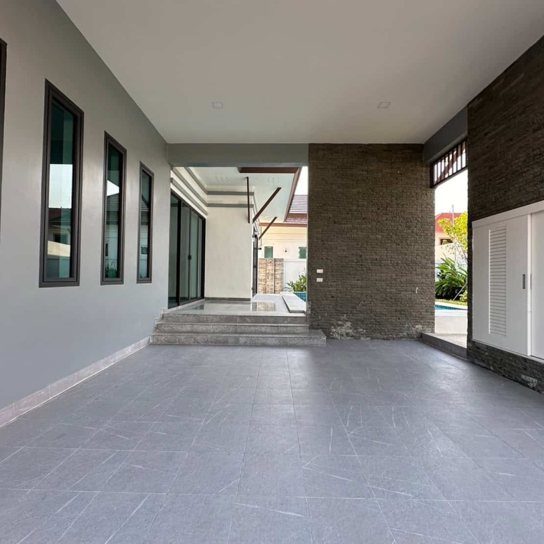 Distinctive Property Sales Plumeria Area