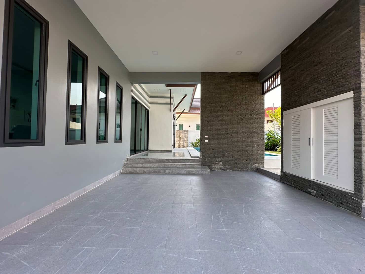 Distinctive Property Sales Plumeria Area