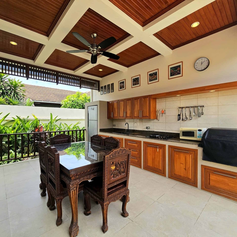 Attractive Bali Style Property Sale