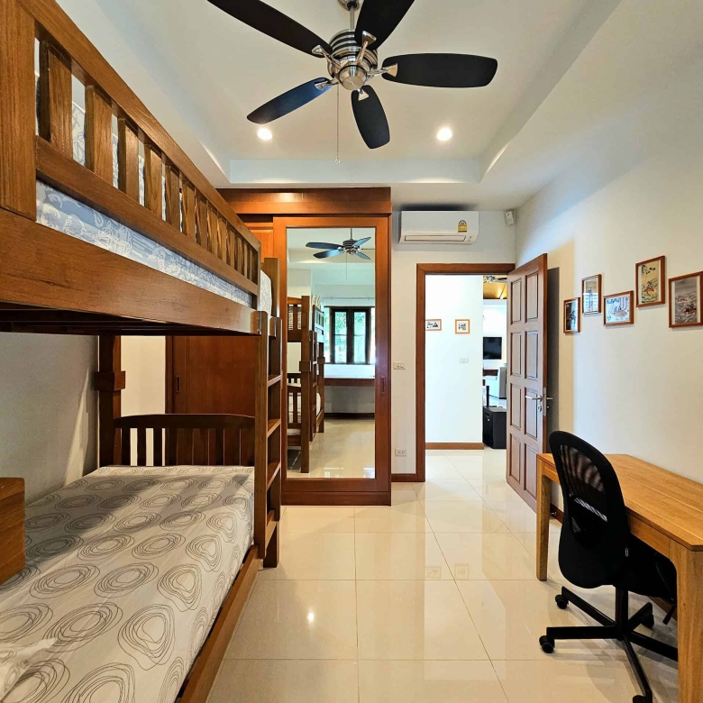 Striking Hillside Property Villa Sale