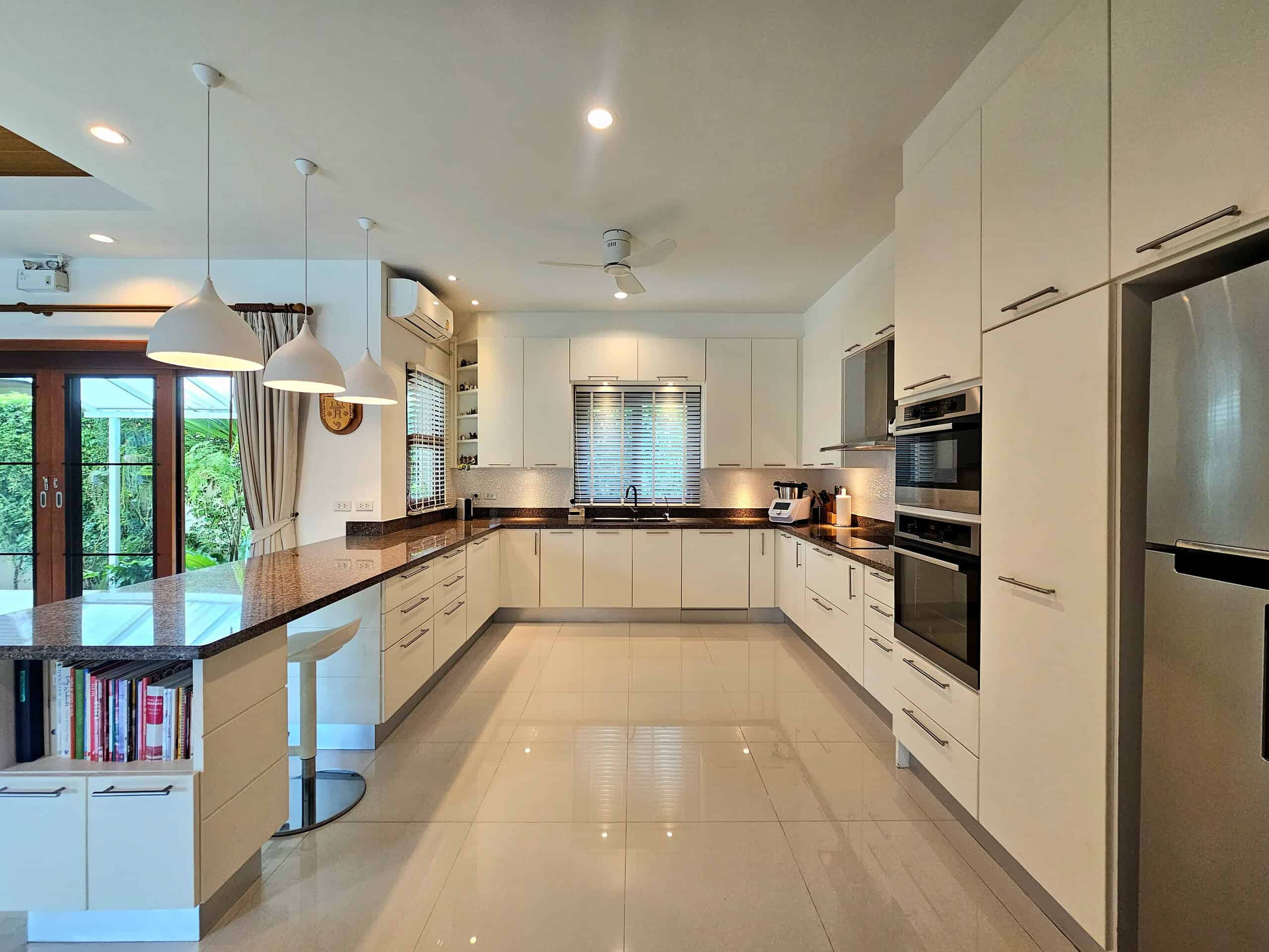 Stunning Bali Villa Hua Hin Luxurious Balinese Villa Sale Hua Hin