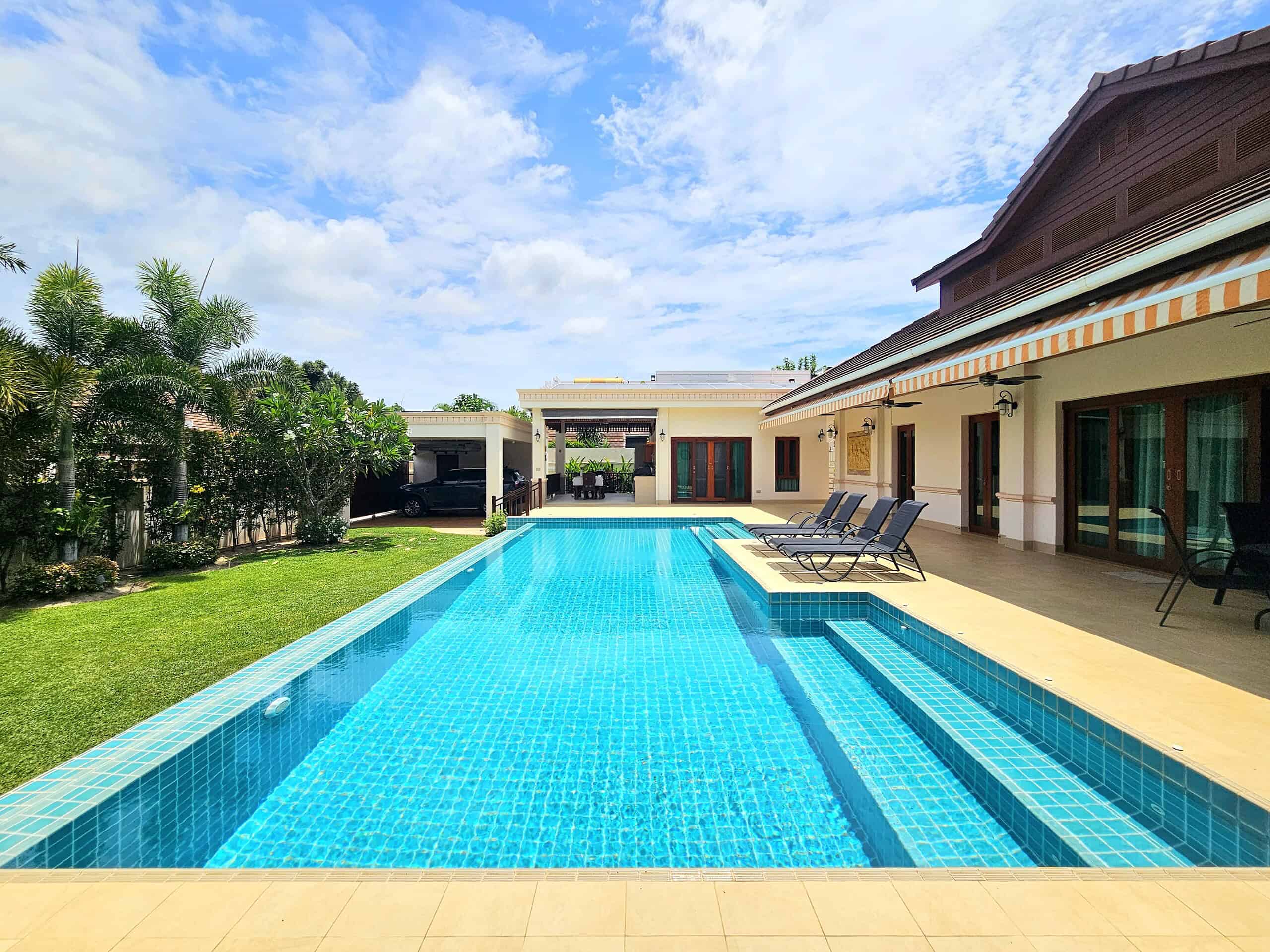 Stunning Villa Hua Hin Soi 88 Gorgeous Bali Style Home Sale
