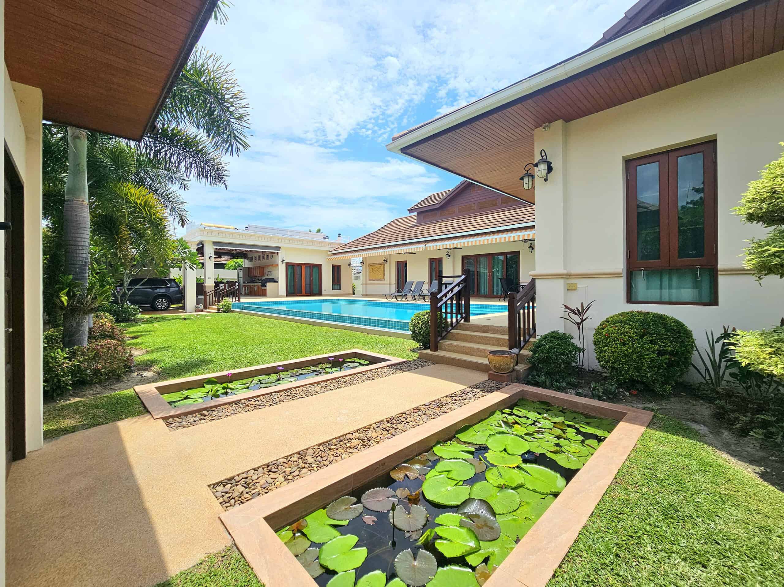 Hillside Hamlet Homes Villa Sale Unique Hillside Hamlet Property Sale