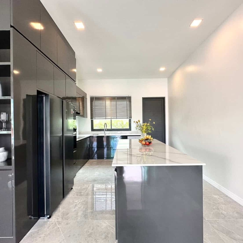 Family Home Sale Wonder