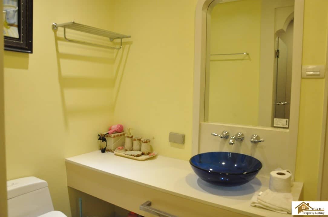 Elegant Coastal Property Visual