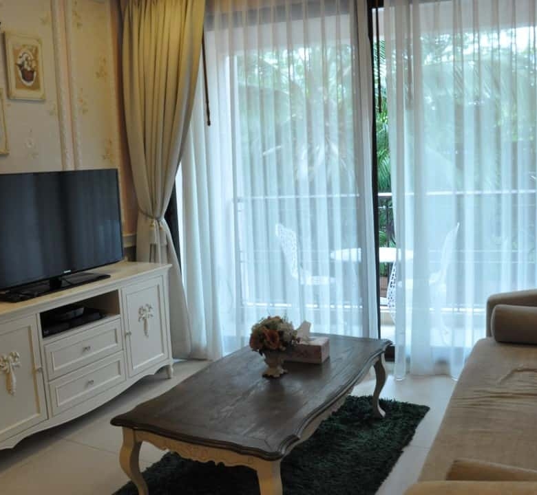 Captivating Hua Hin Resort Scene