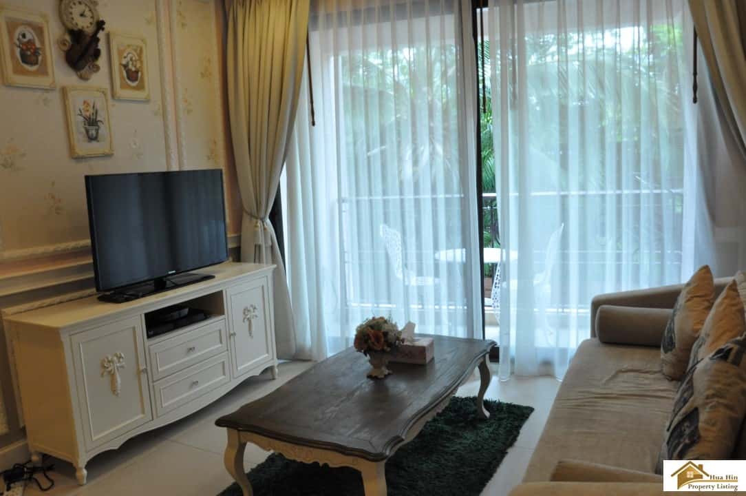 Captivating Hua Hin Resort Scene