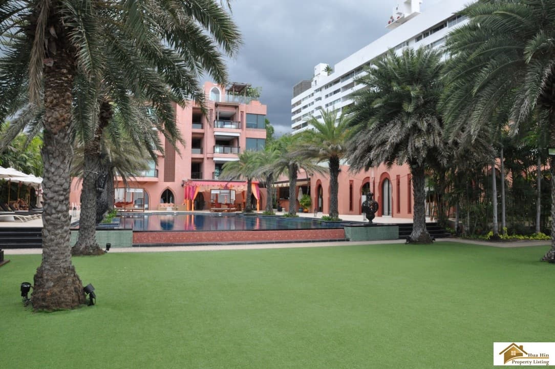Gorgeous Coastal Condo Display