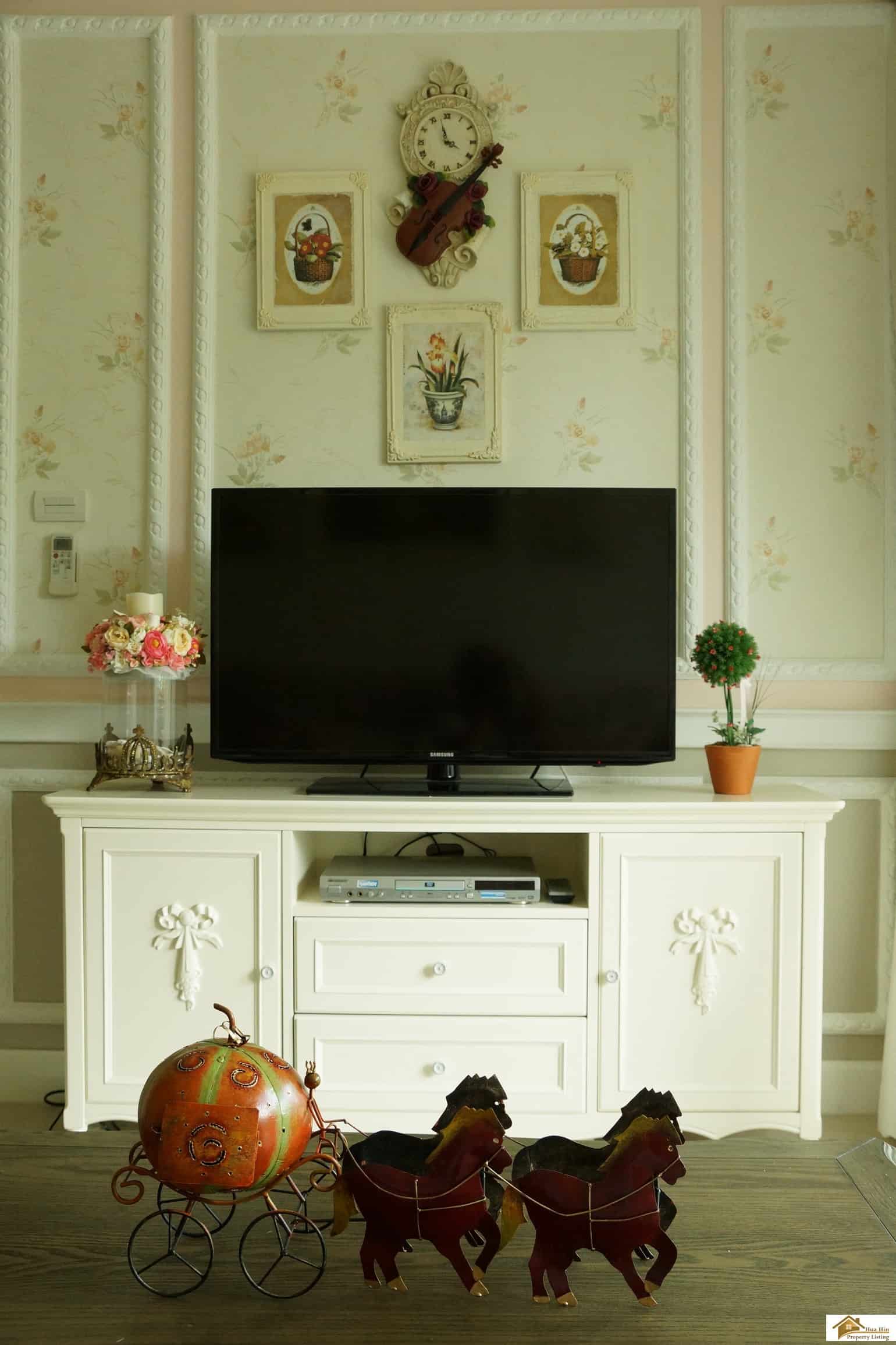 Scenic Hua Hin Beachfront