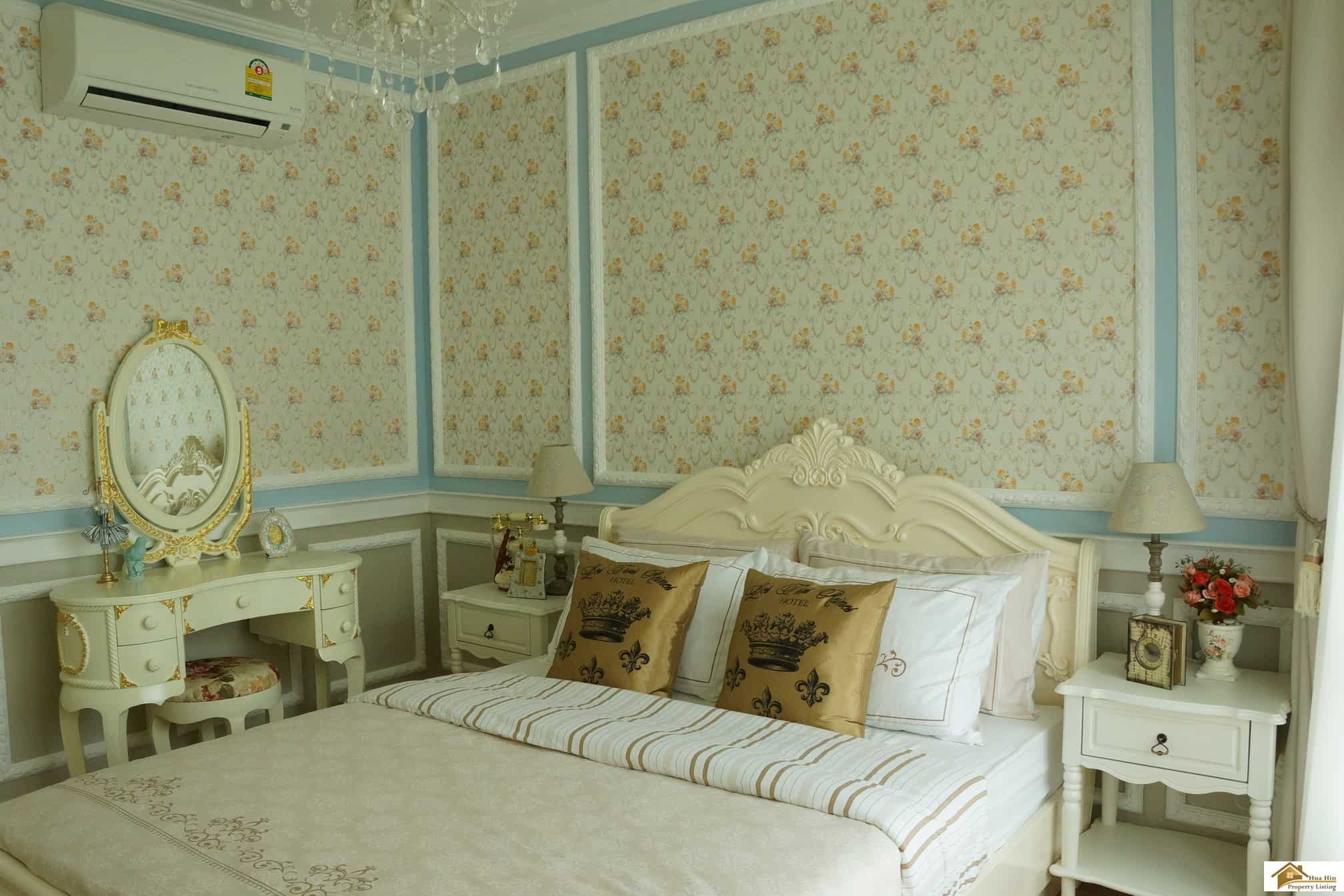 Exclusive Beachfront Condo Charm