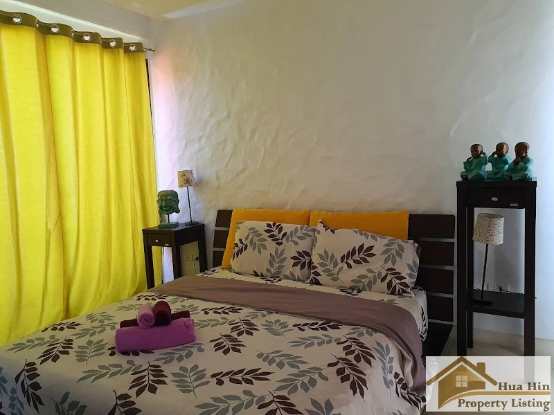 Luxurious Seafront Condo Sales