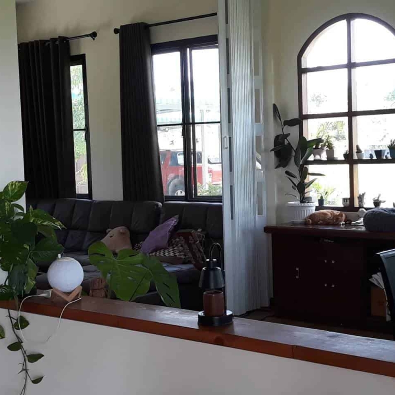 Stunning House Sales Feature