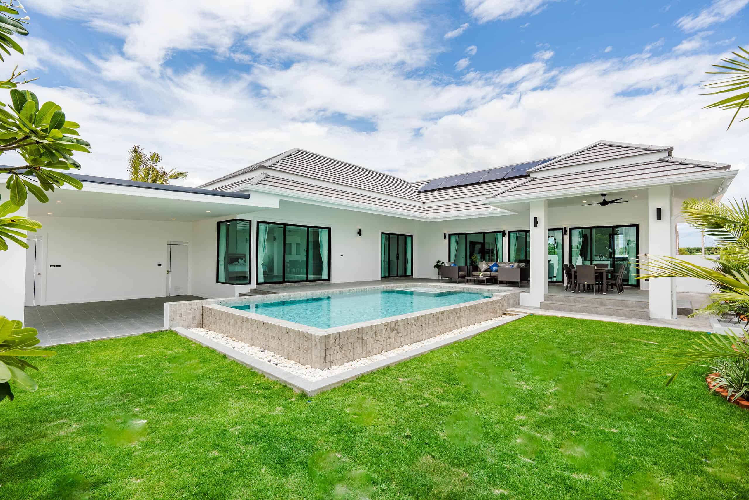 Furnished Quality Botanica Pool Private Stunning Villa Sales Botanica