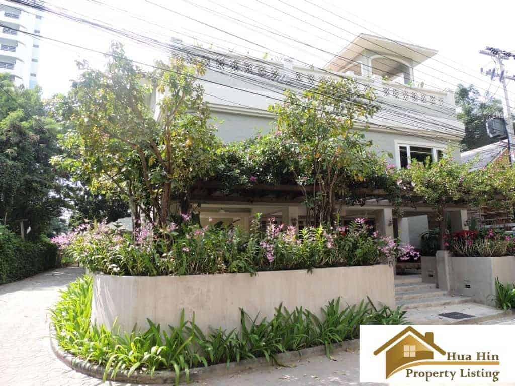 Small Hotel Sale Hua Hin Khao Takiab Beach