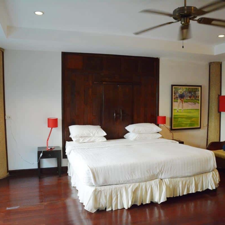 Exclusive Hotel Sales Near Beach