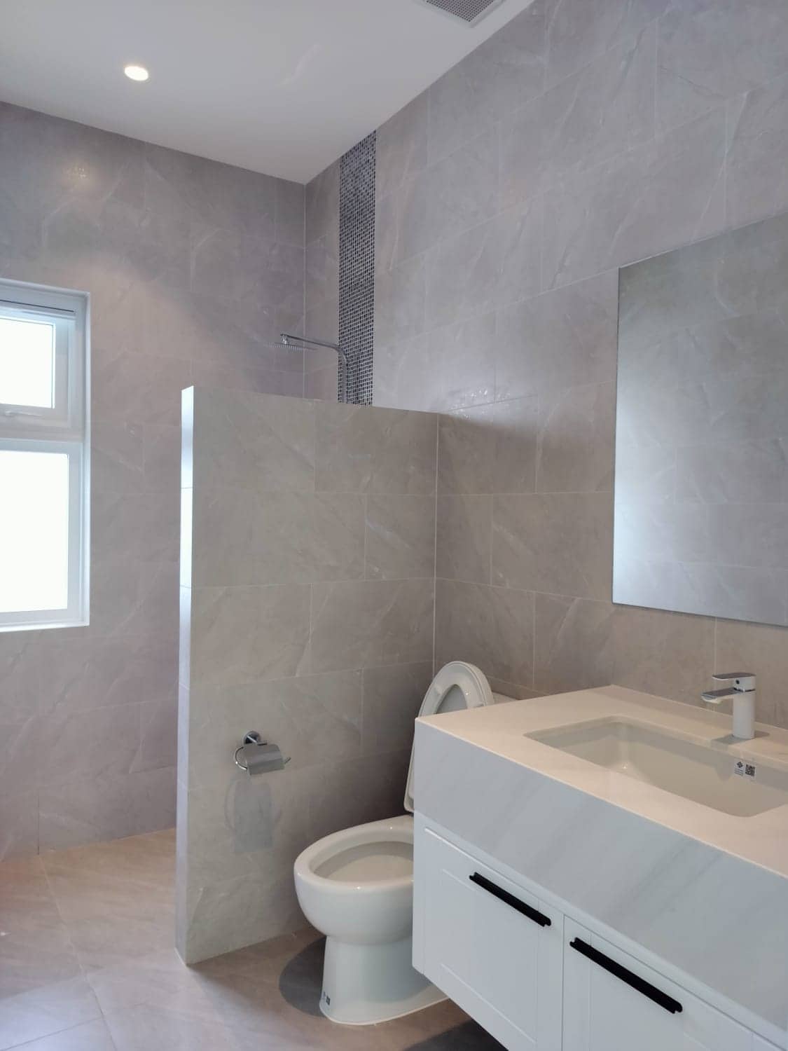 Sophisticated Sales Villa Shot