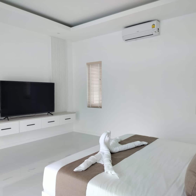 Captivating Villa Sales Image