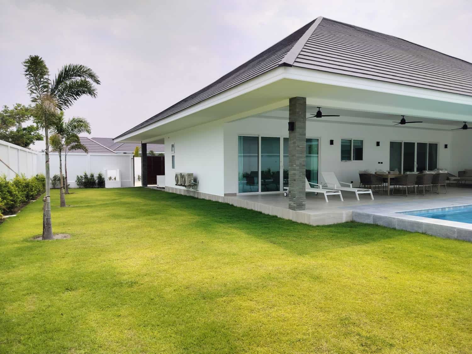 Premium Villa Sales Highlight