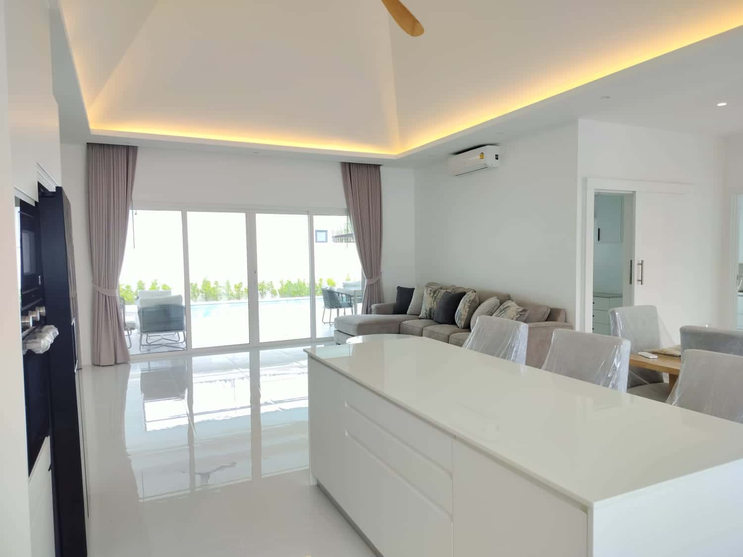 Modern Luxury Sales Property