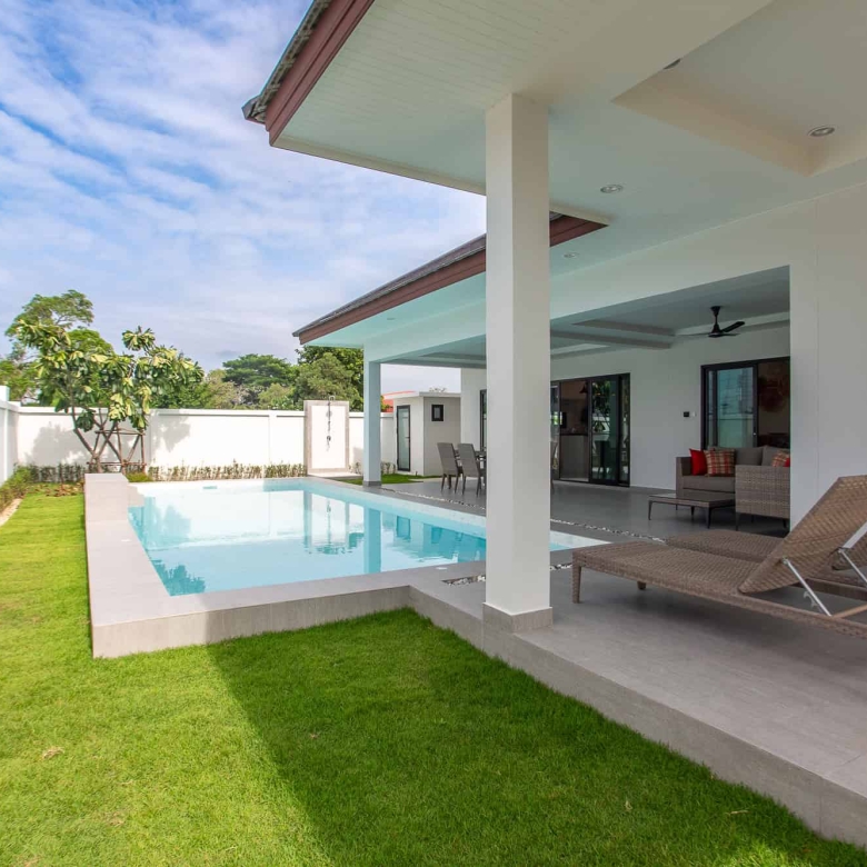 Exclusive Sales Home Coastal Beauty