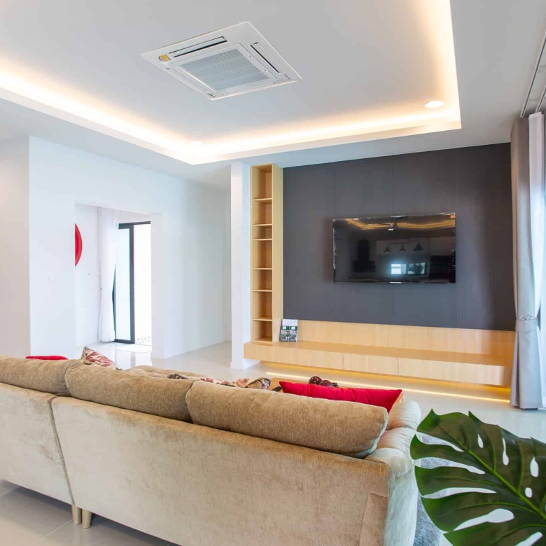 Distinctive Property Sales Villa Style