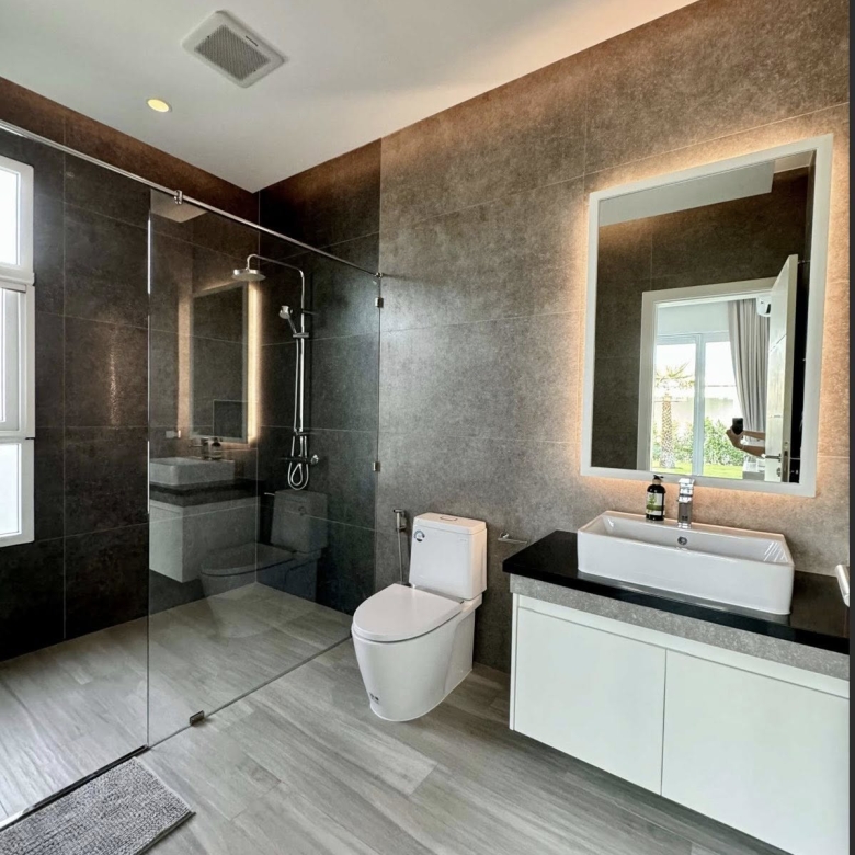 Stylish Villas Sales Hua Hin