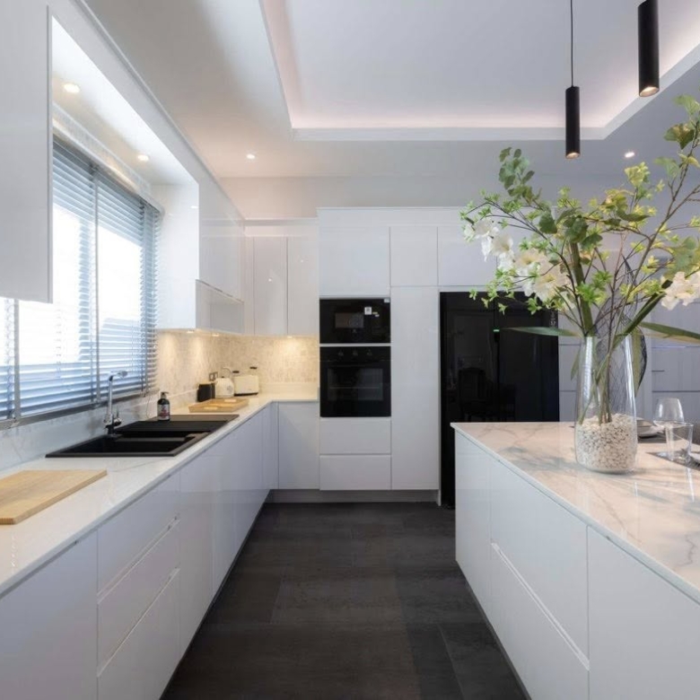 Mountainside Villas Sales Offer