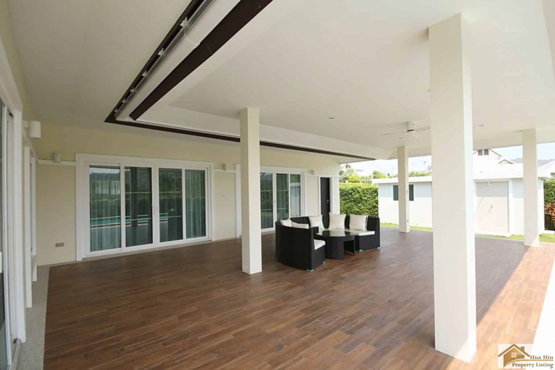 Emerald Valley Luxury Sales Residence