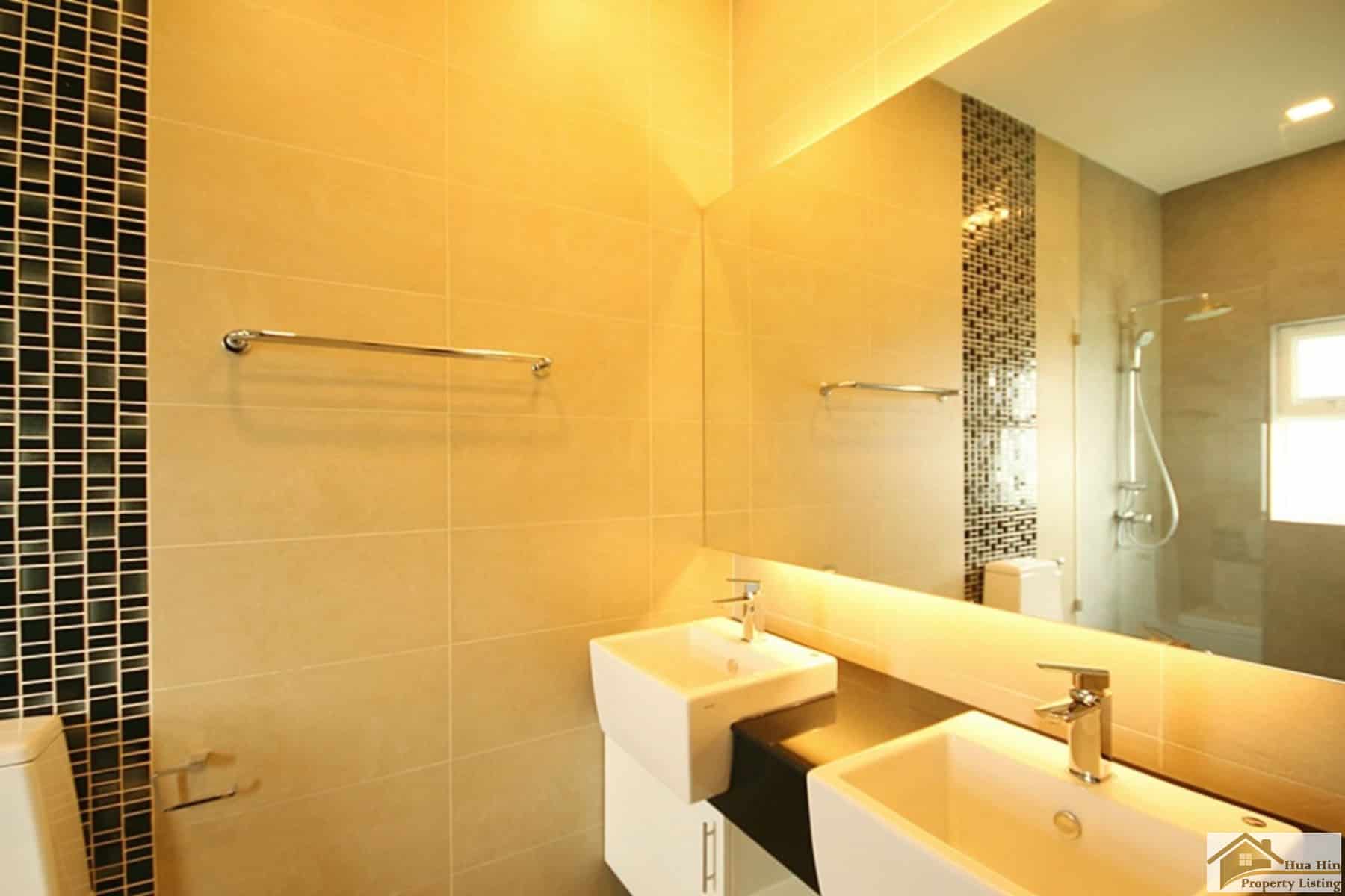 Emerald Valley Luxury Sales Offer