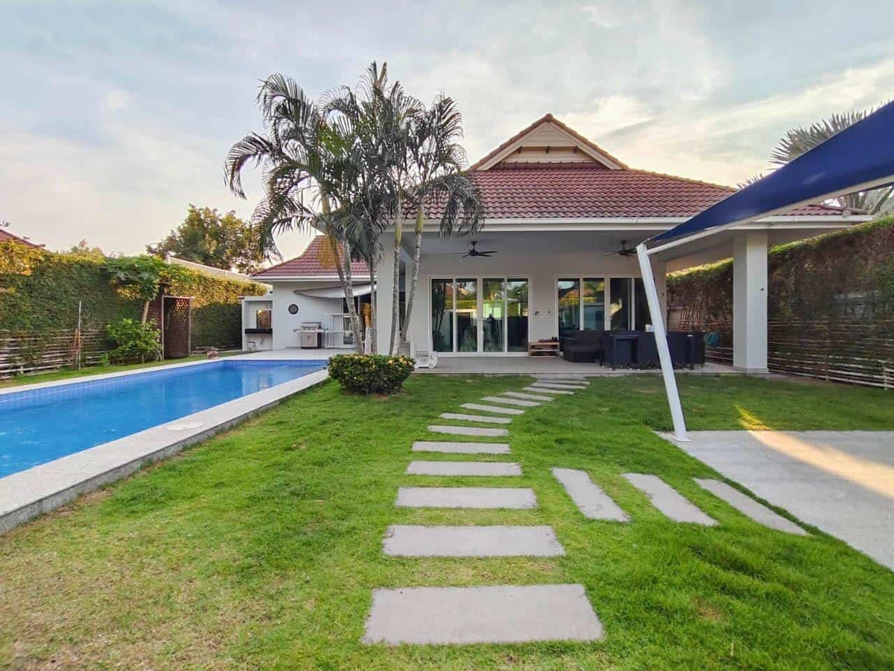 Stunning Villa Sales Feature