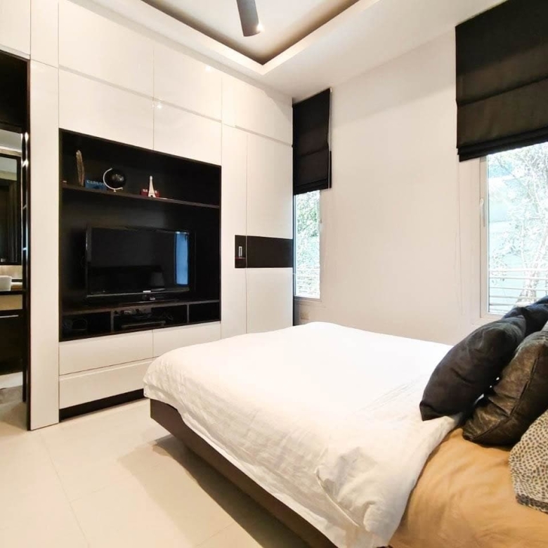 Delightful Pool Villa Sales