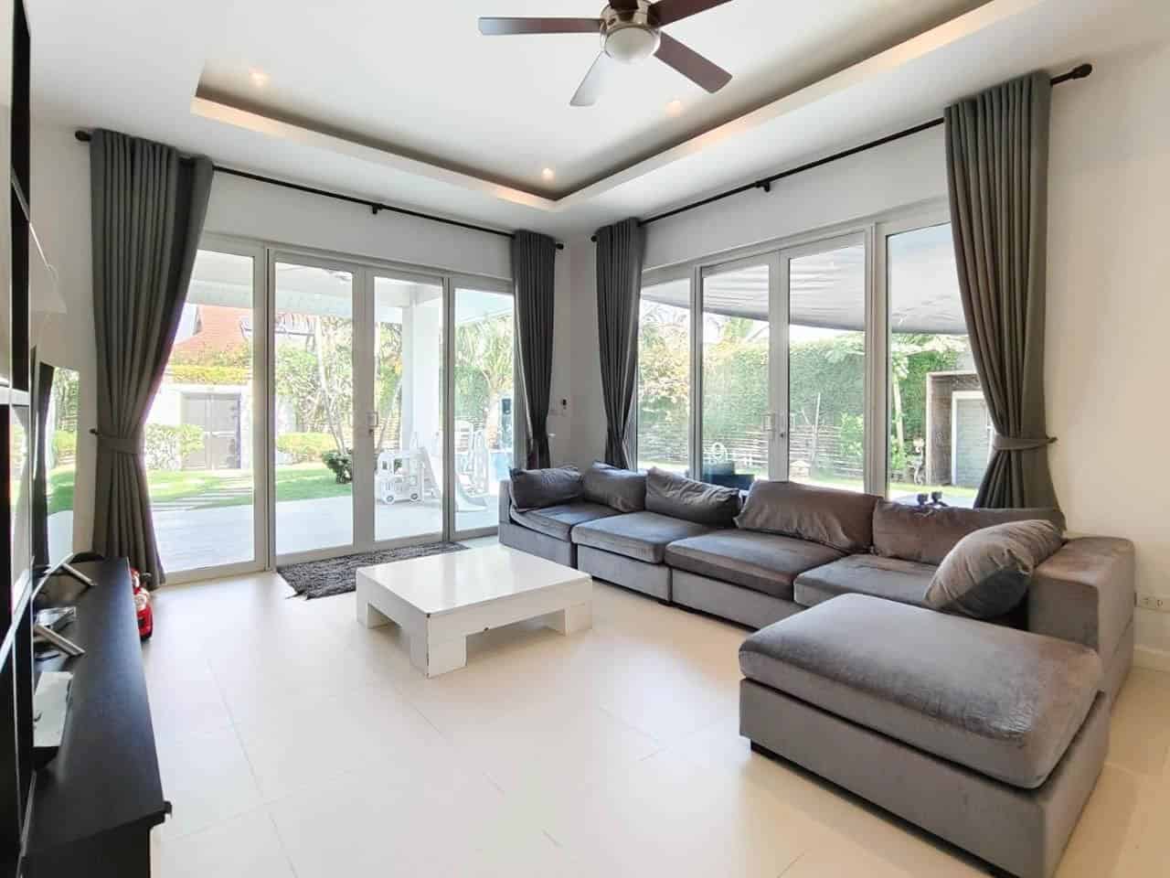 Unique Property Sales Image