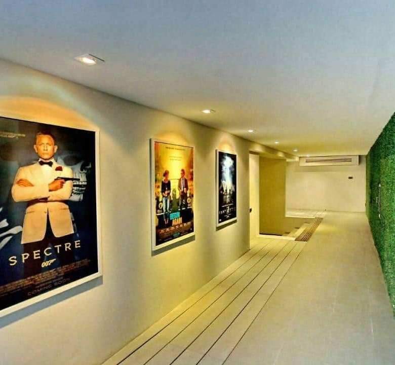 Exclusive Beachfront Property Sales Deal