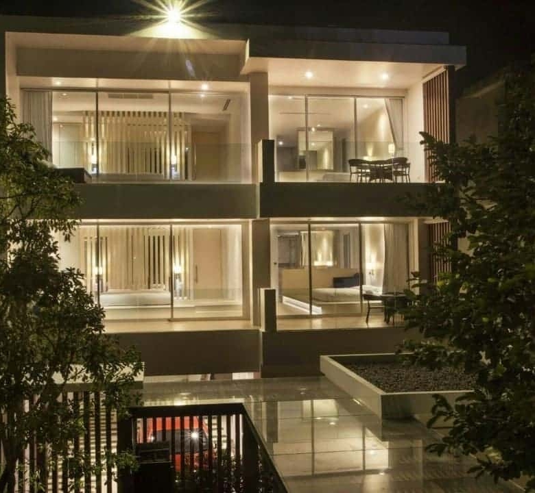 Elite Beachfront Villa Sales Opportunity