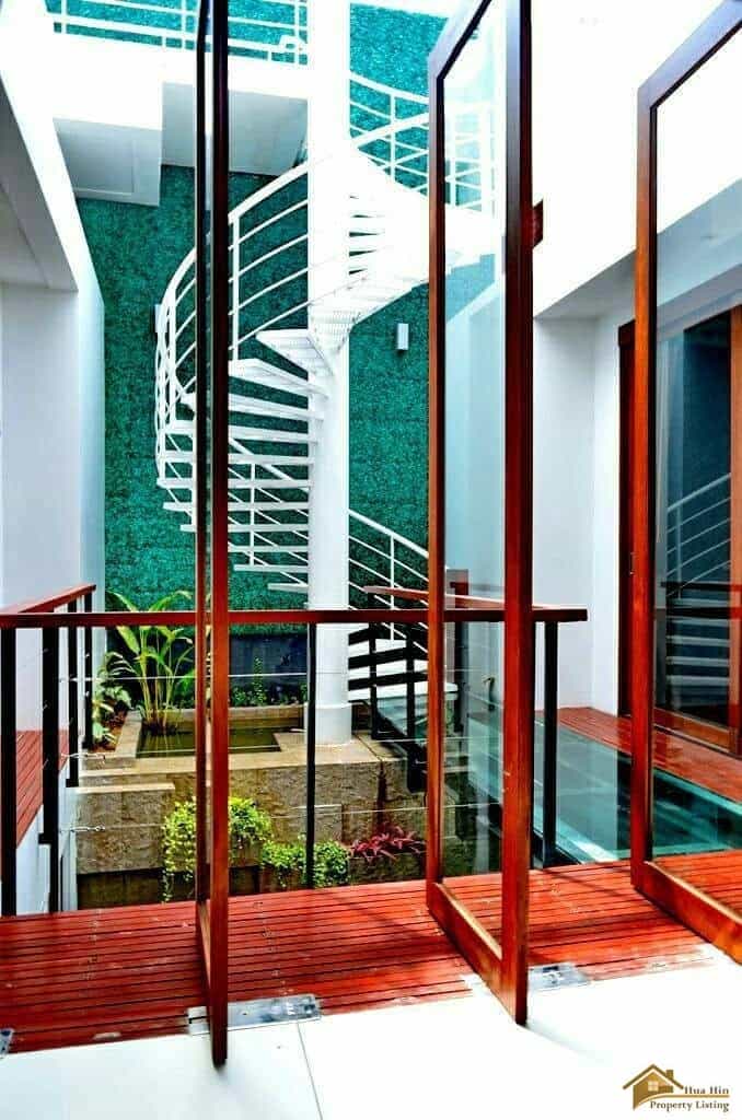 Luxury Coastal Property Hua Hin Beach Access Unique Hua Hin Villa Sales Gem