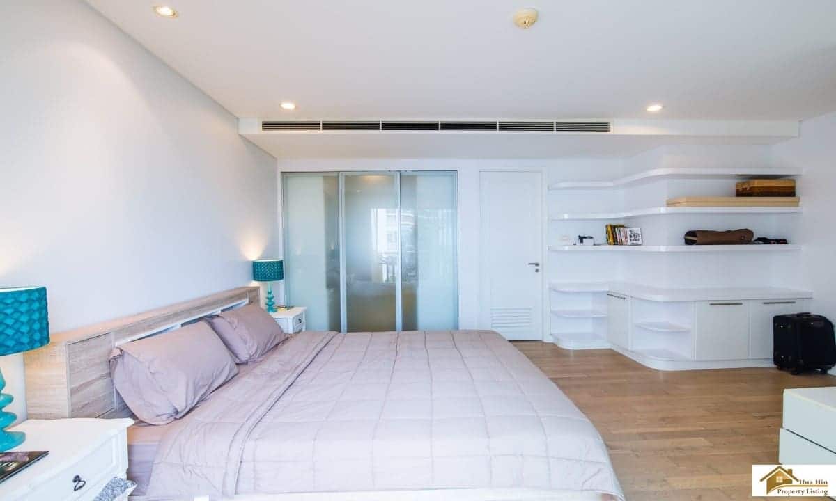 Spacious Mykonos Unit Hua Hin Heart