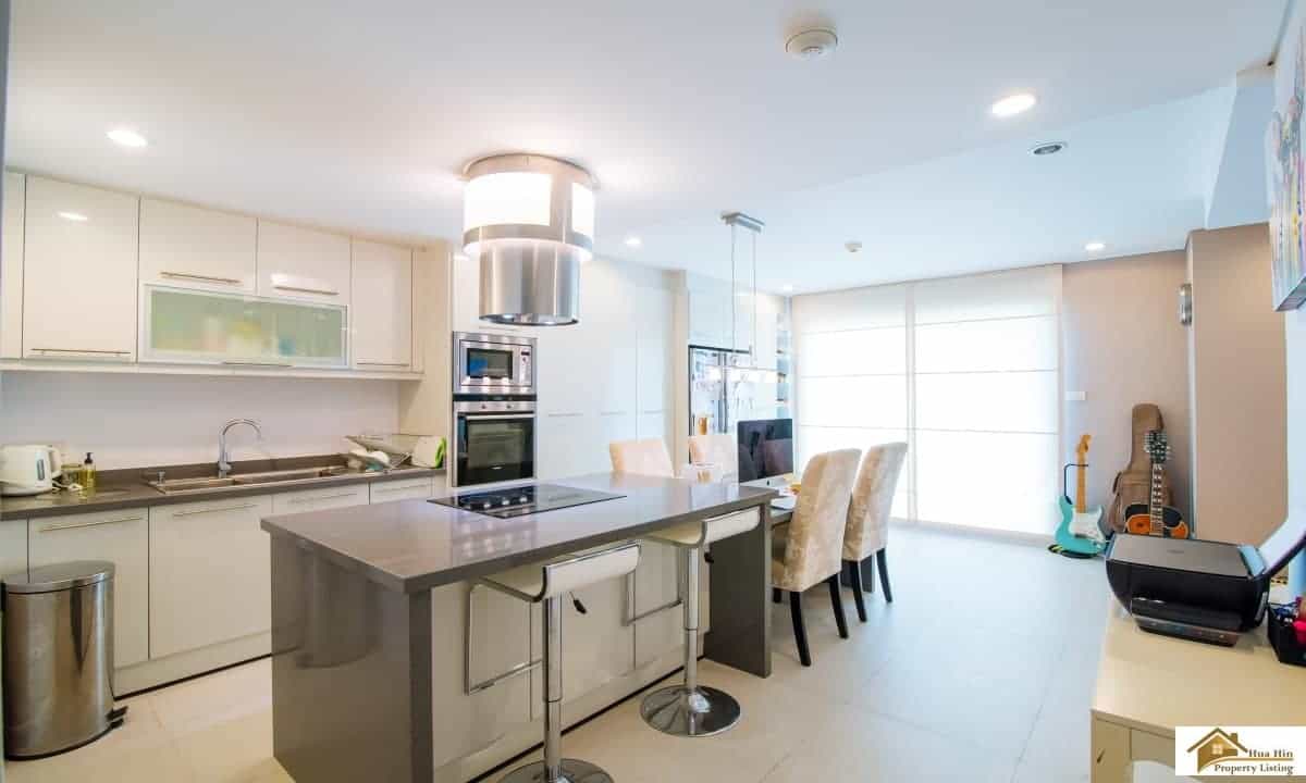 Elegant Mykonos Condo Hua Hin Beach