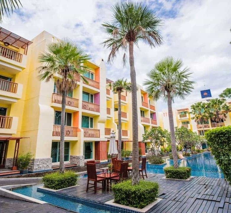 Spacious Mykonos Condo Heart Hua Hin