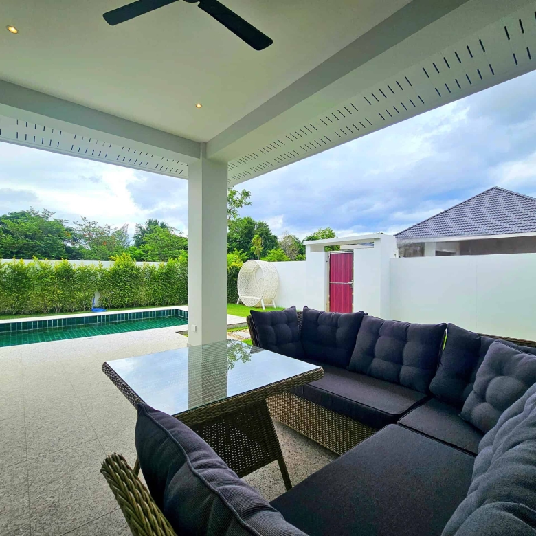 Striking Pool Villa Sales Smart Hamlet